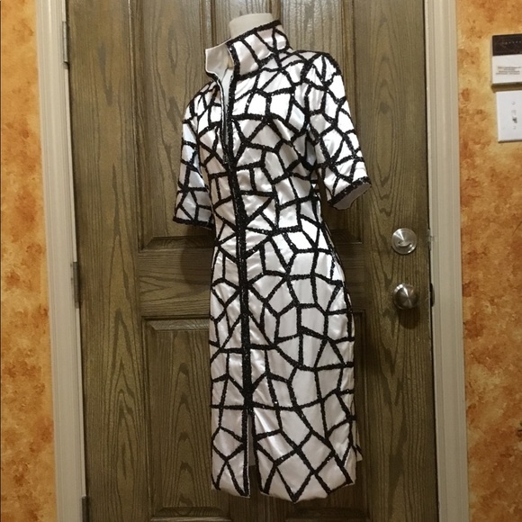 Unique beaded shimmering zipper split midi dress - Picture 7 of 8